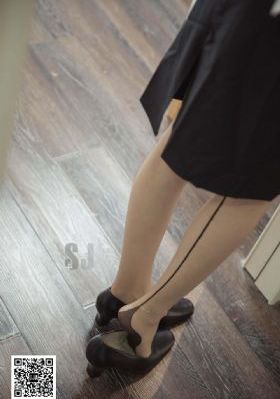 娇妻玩4p被三个男人伺候电影_手机在线免费观看